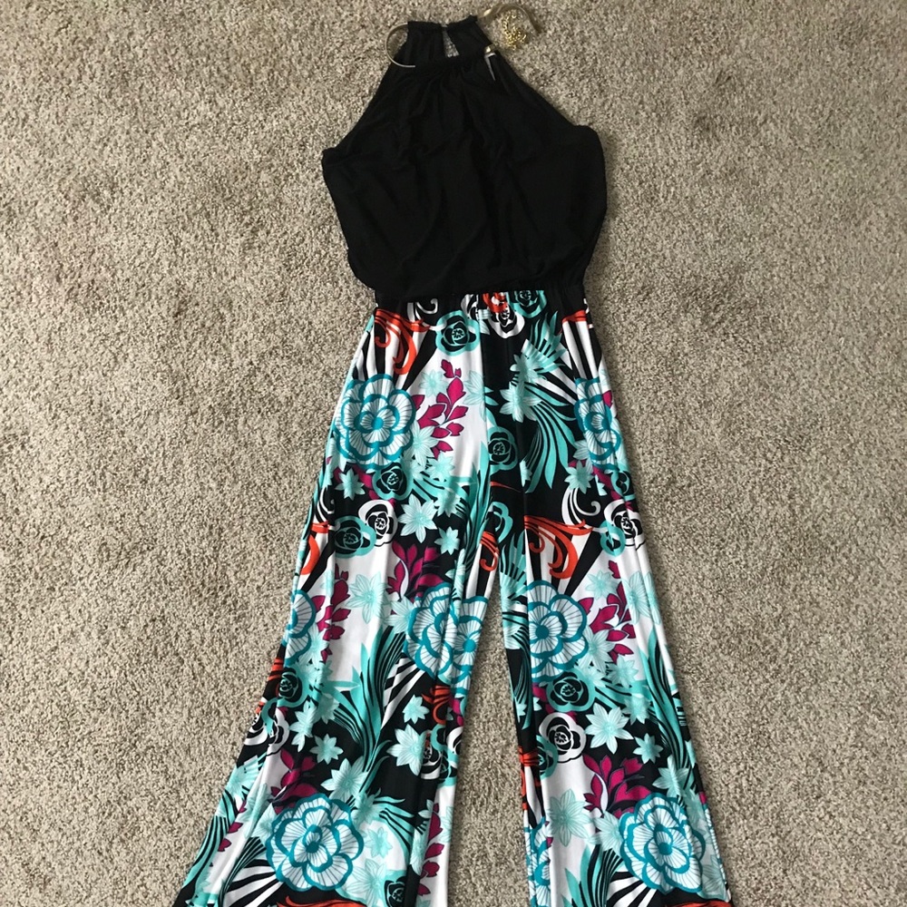 Jumpsuit wide legs